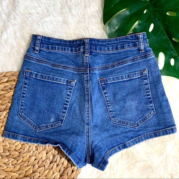 FOREVER 21 high rise denim shorts with slits - Picture 2 of 3